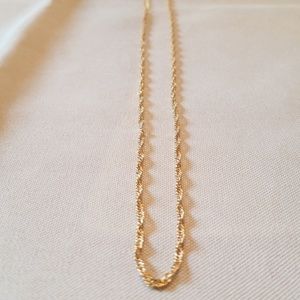 Twisted Chain Necklace